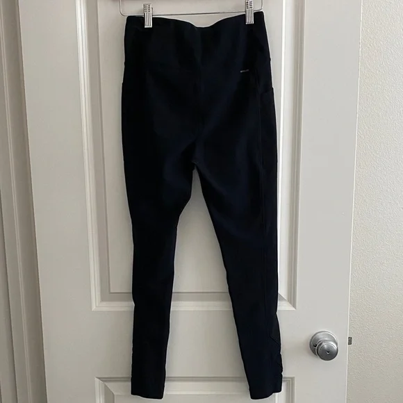 Mondetta Midnight Black Performance Leggings - Picture 4 of 5